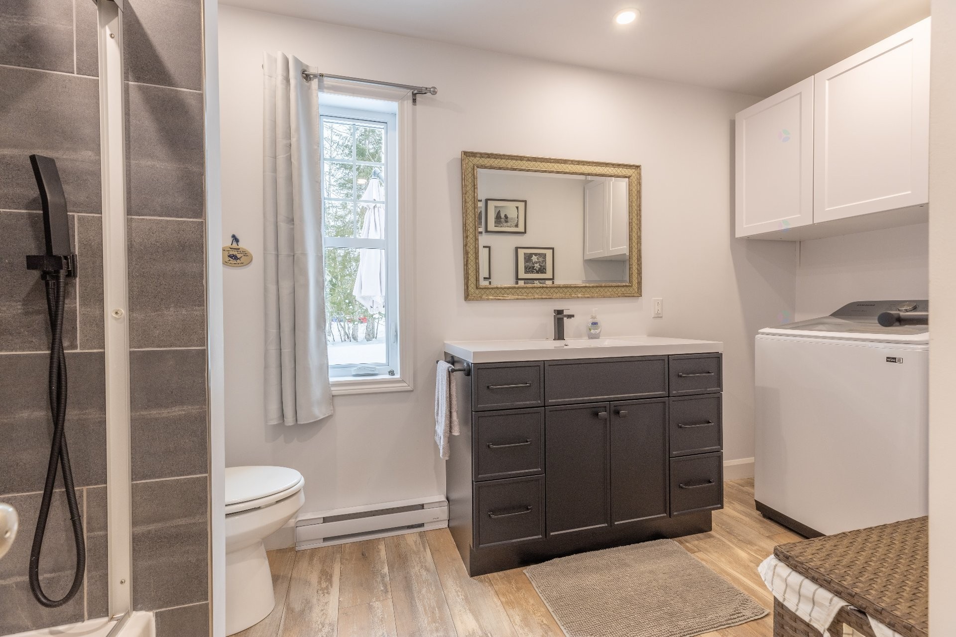









100


Ch. du Domaine

,
Saint-Michel-des-Saints,




QC
J0K3B0

