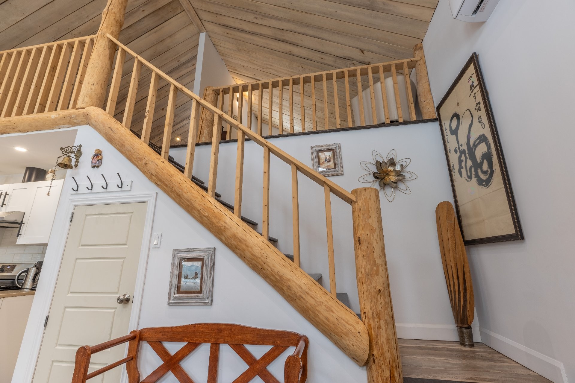 









100


Ch. du Domaine

,
Saint-Michel-des-Saints,




QC
J0K3B0

