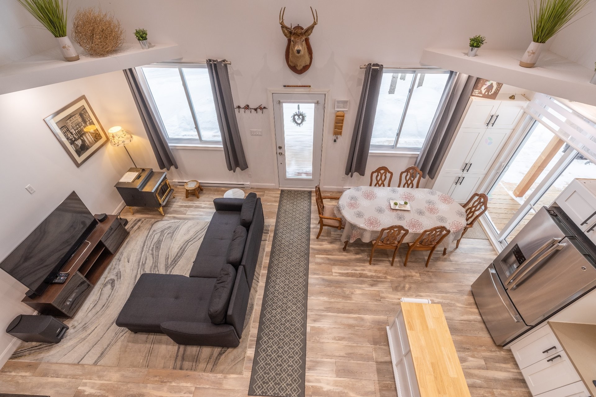 









100


Ch. du Domaine

,
Saint-Michel-des-Saints,




QC
J0K3B0


