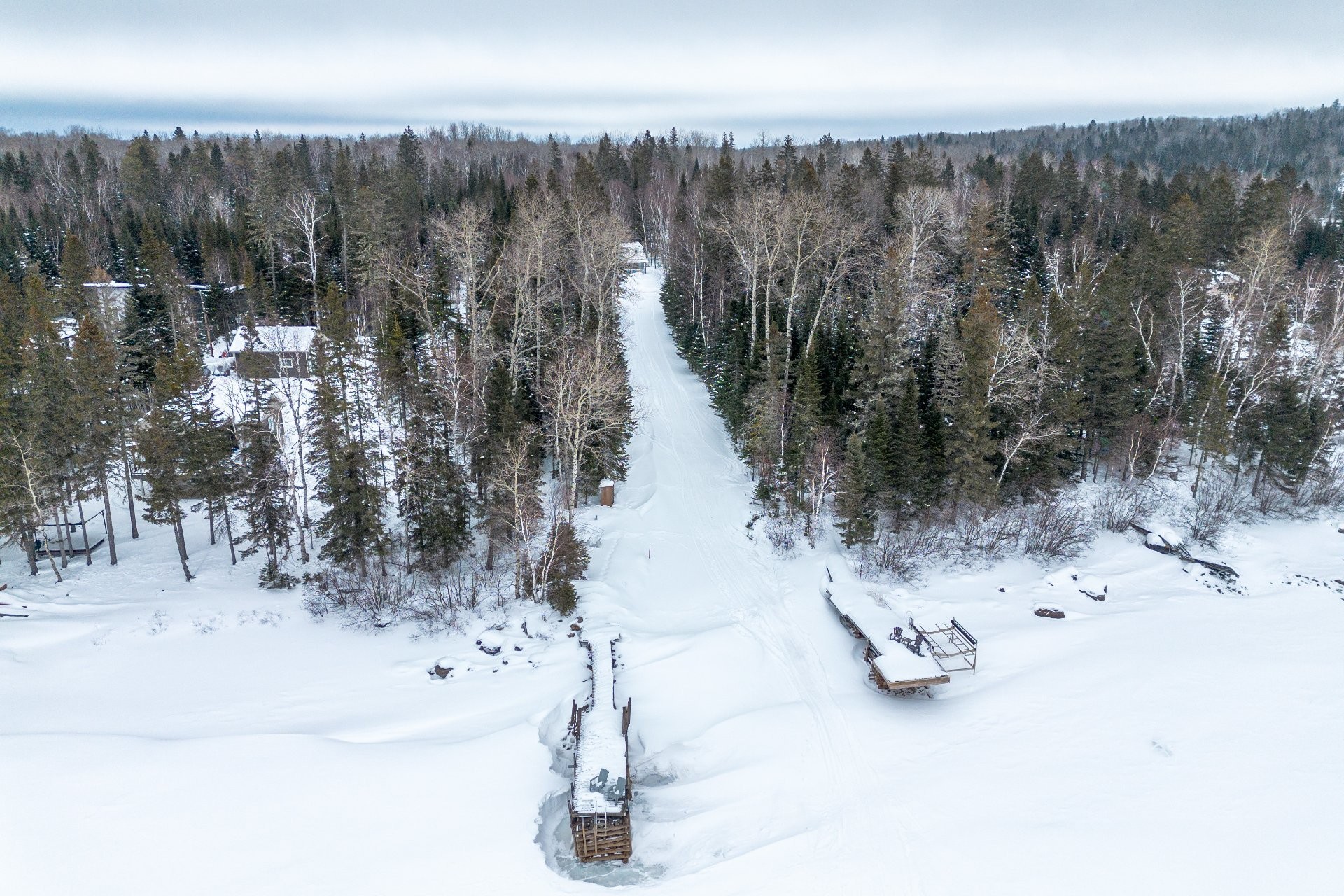 









100


Ch. du Domaine

,
Saint-Michel-des-Saints,




QC
J0K3B0

