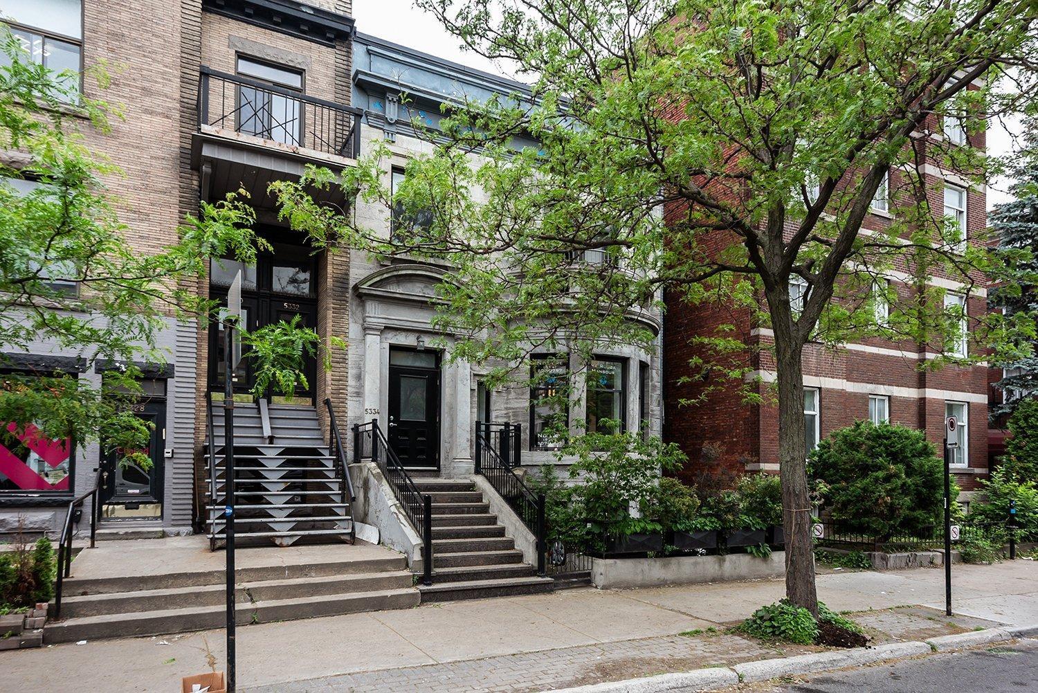 









5334


Av. du Parc

, 303,
Montréal (Le Plateau-Mont-Royal),




QC
H2V4G7

