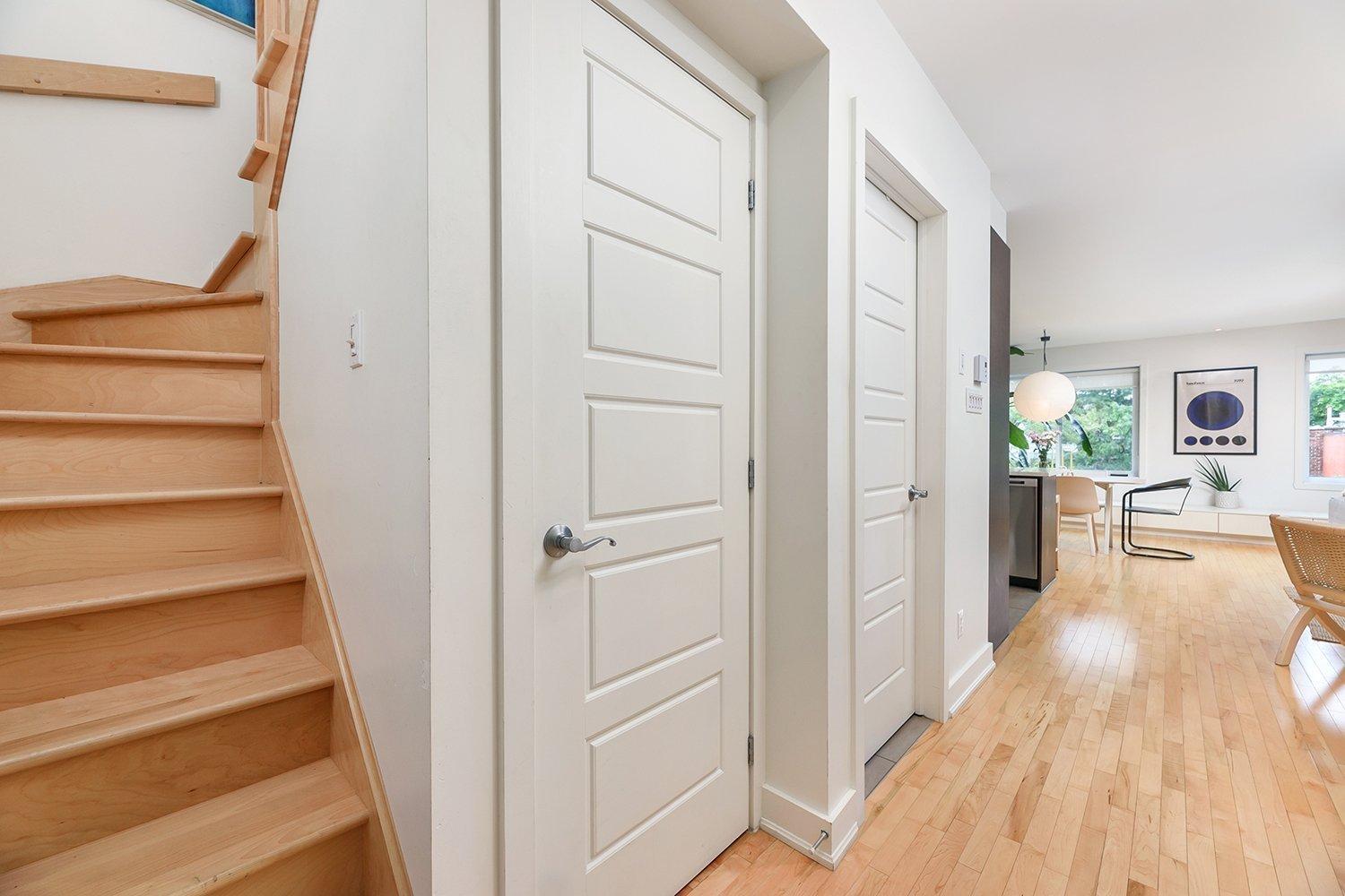 









5334


Av. du Parc

, 303,
Montréal (Le Plateau-Mont-Royal),




QC
H2V4G7

