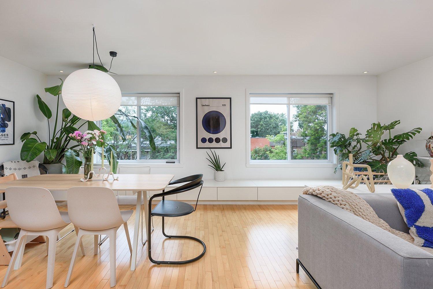 









5334


Av. du Parc

, 303,
Montréal (Le Plateau-Mont-Royal),




QC
H2V4G7

