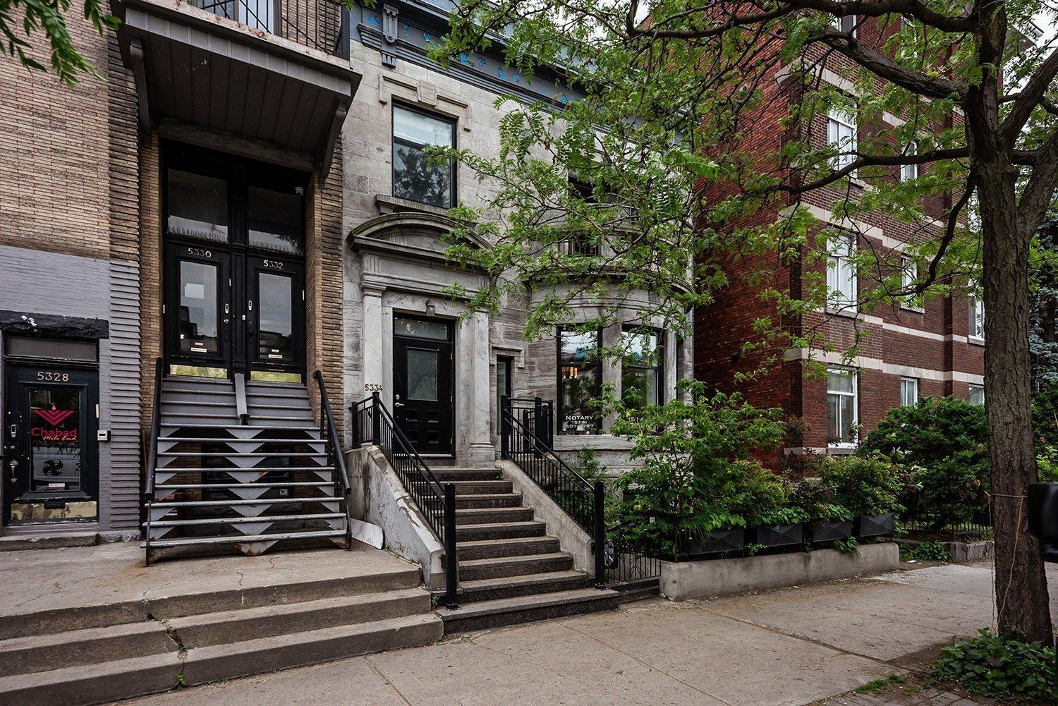









5334


Av. du Parc

, 303,
Montréal (Le Plateau-Mont-Royal),




QC
H2V4G7

