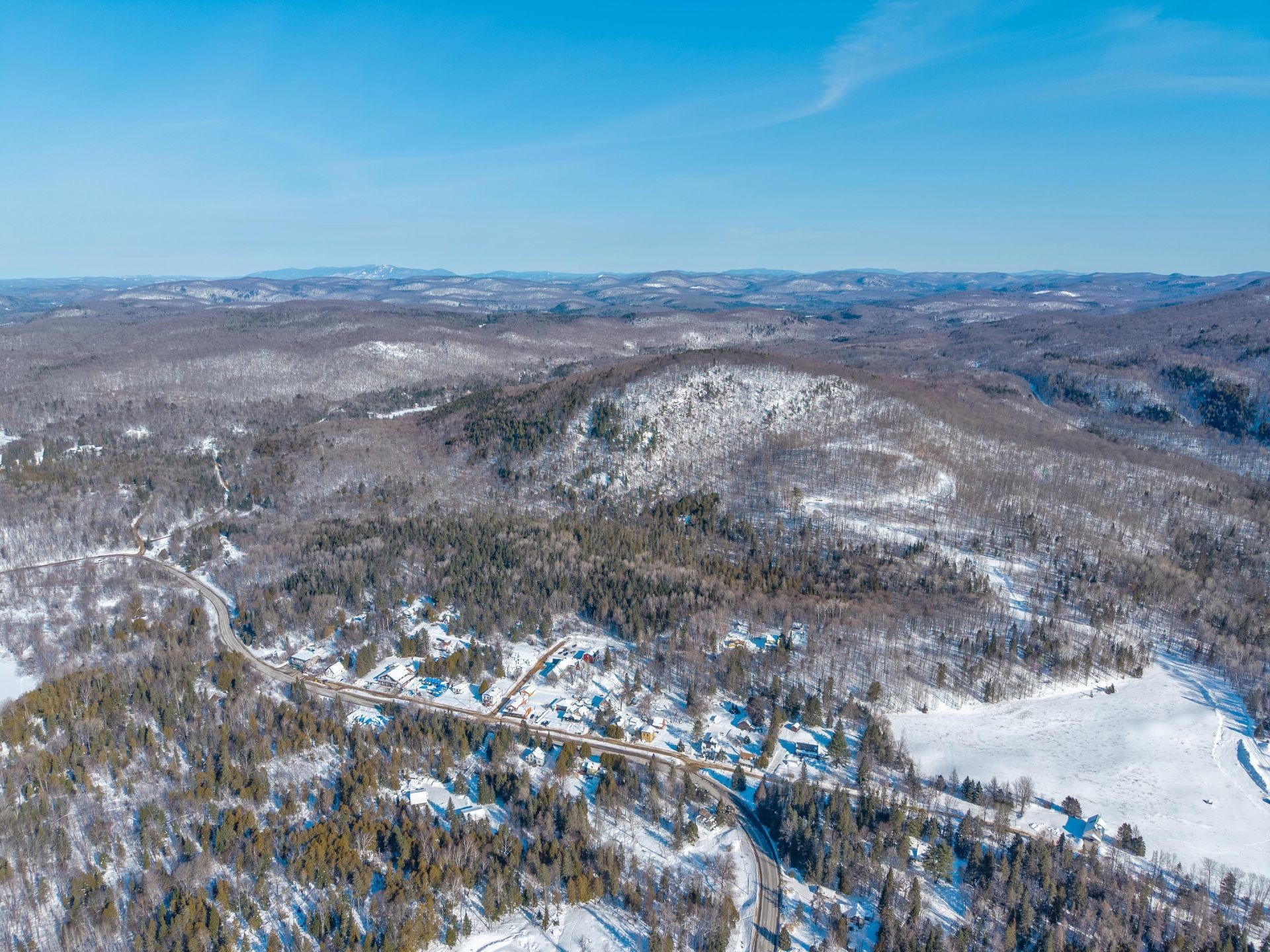 









111


Rue du Parc

,
Montcalm,







QC
J0T2V0

