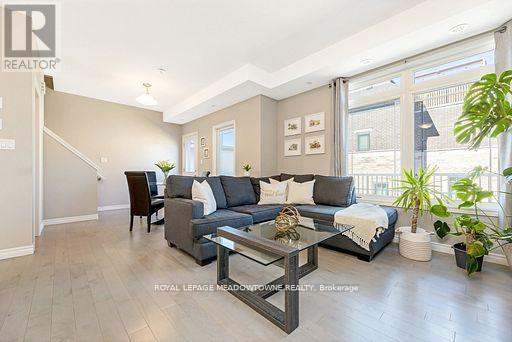 












7 - 107 WESTRA DRIVE

,
Guelph,




Ontario
N1K0A5

