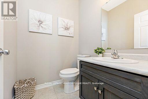 












7 - 107 WESTRA DRIVE

,
Guelph,




Ontario
N1K0A5

