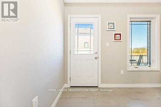 












7 - 107 WESTRA DRIVE

,
Guelph,




Ontario
N1K0A5

