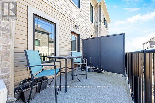 












7 - 107 WESTRA DRIVE

,
Guelph,




Ontario
N1K0A5

