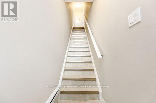 












7 - 107 WESTRA DRIVE

,
Guelph,




Ontario
N1K0A5

