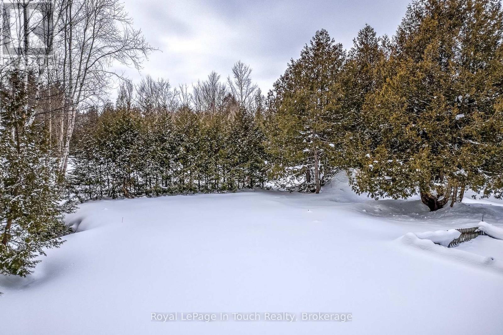 












2554 CHAMPLAIN ROAD

,
Tiny,




Ontario
L9M0C3

