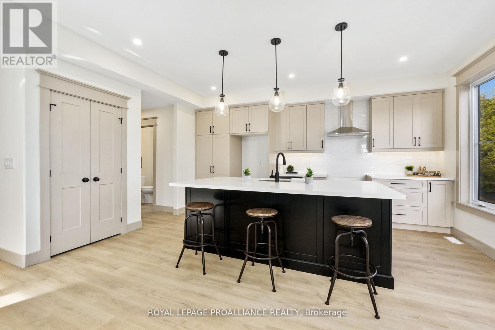 












8 MERRIMAN COURT

,
Cramahe (Colborne),




Ontario
K0K1S0

