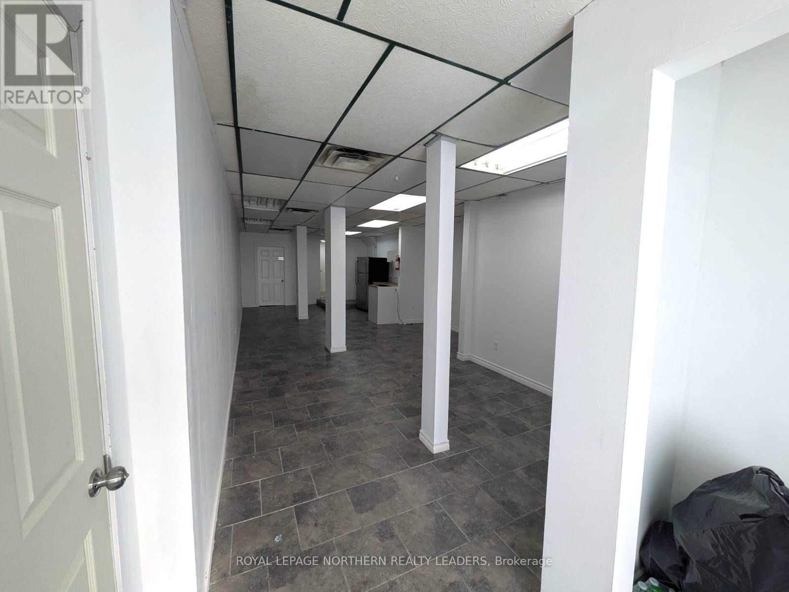 












1C - 94 GOLDEN AVENUE

,
Timmins (SP - Main Area),




Ontario
P0N1H0

