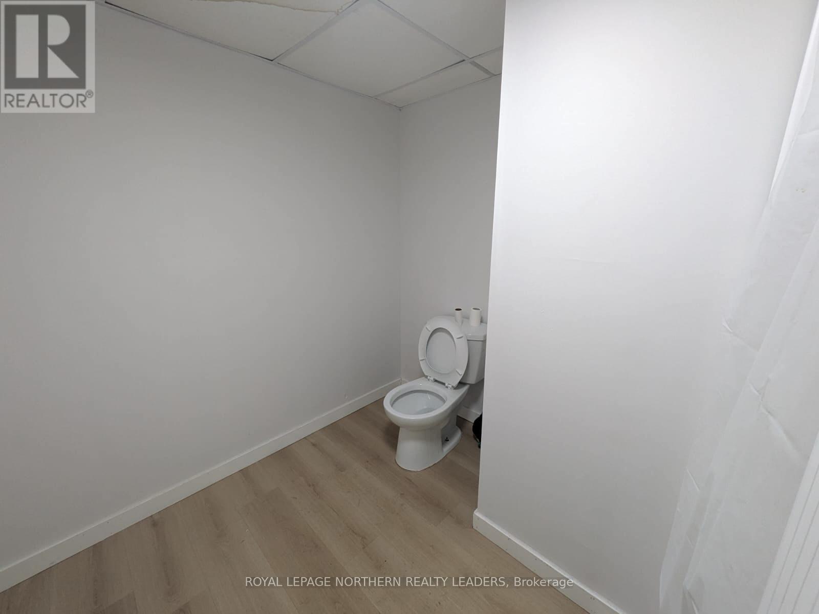 












1C - 94 GOLDEN AVENUE

,
Timmins (SP - Main Area),




Ontario
P0N1H0

