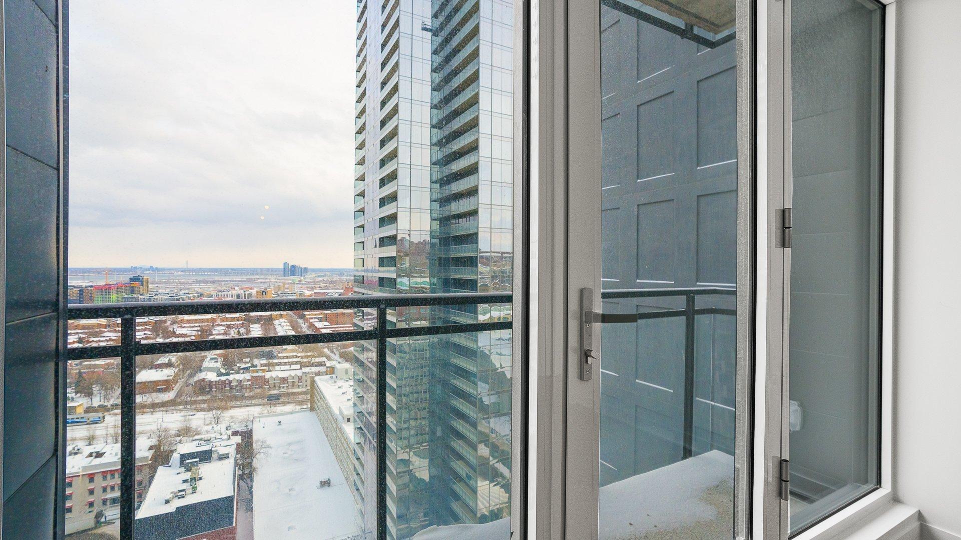 









1160


Rue MacKay

, 2306,
Montréal (Ville-Marie),




QC
H3G2H4

