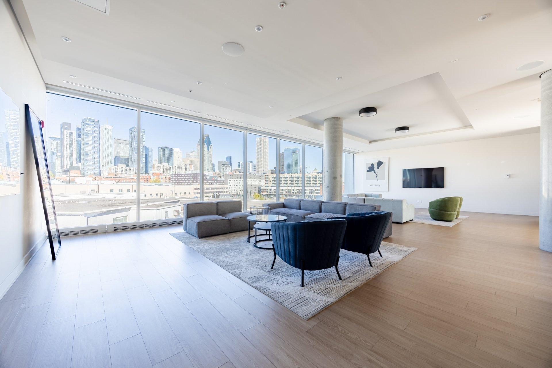 









1400


Rue Ottawa

, 712C,
Montréal (Le Sud-Ouest),




QC
H3C0Y9

