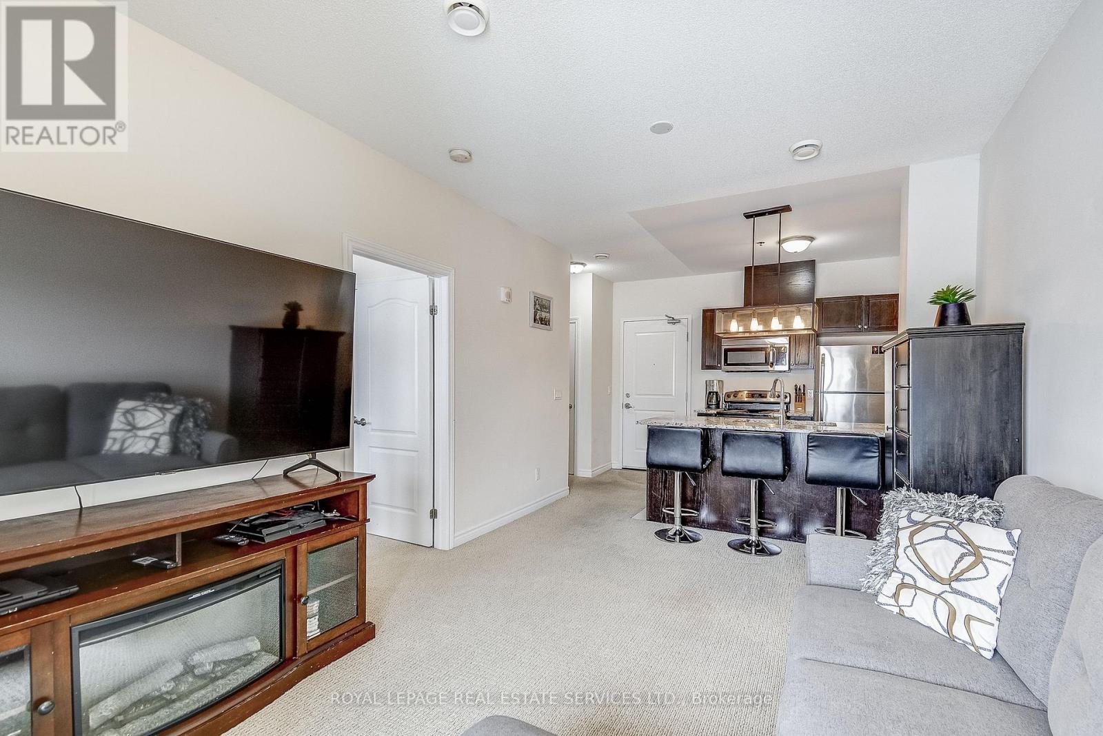 












211 - 1360 COSTIGAN ROAD

,
Milton,




Ontario
L9T0Y8

