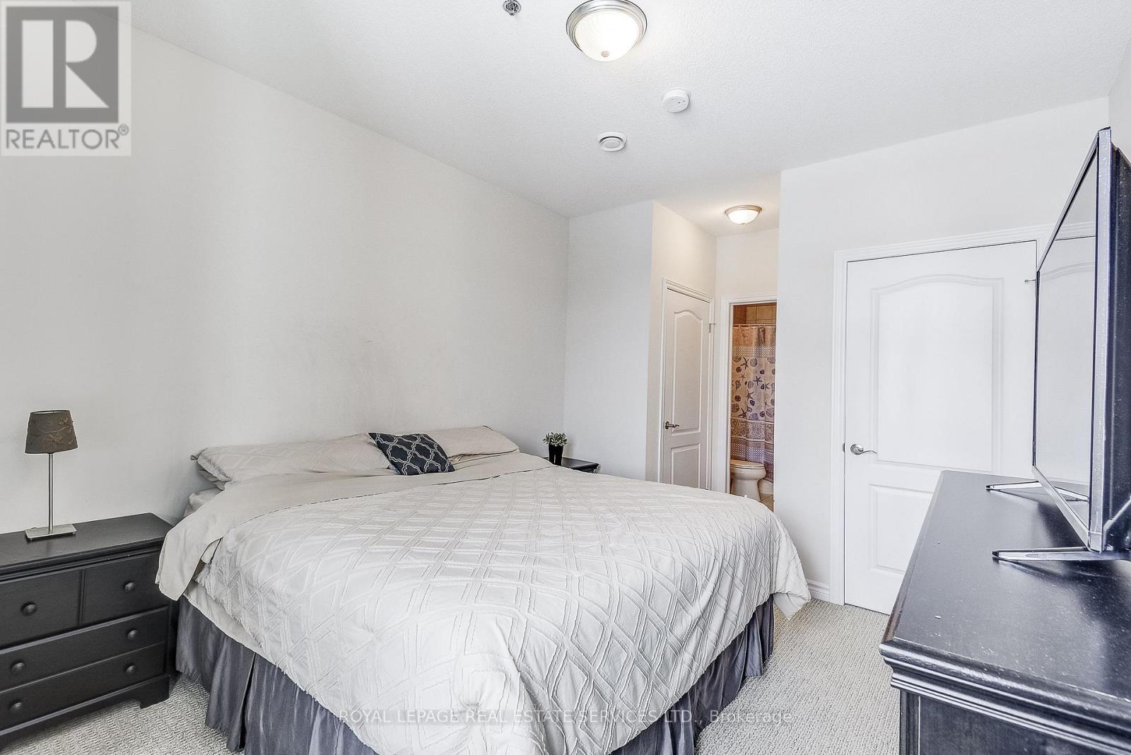 












211 - 1360 COSTIGAN ROAD

,
Milton,




Ontario
L9T0Y8

