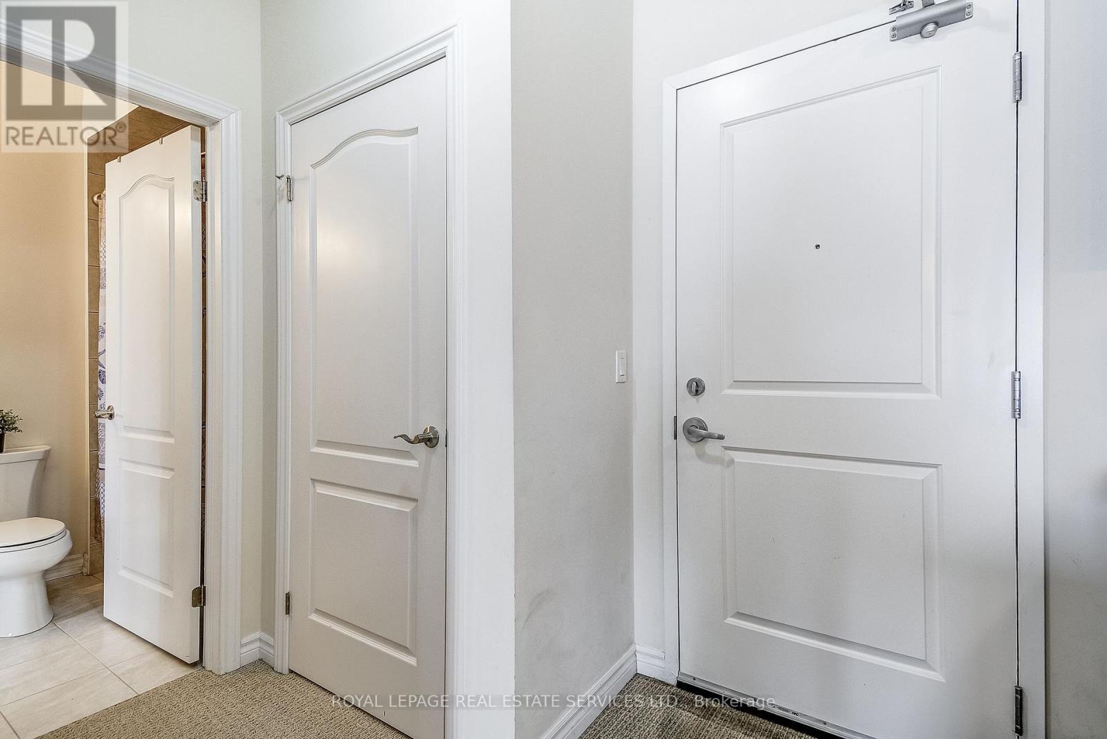 












211 - 1360 COSTIGAN ROAD

,
Milton,




Ontario
L9T0Y8

