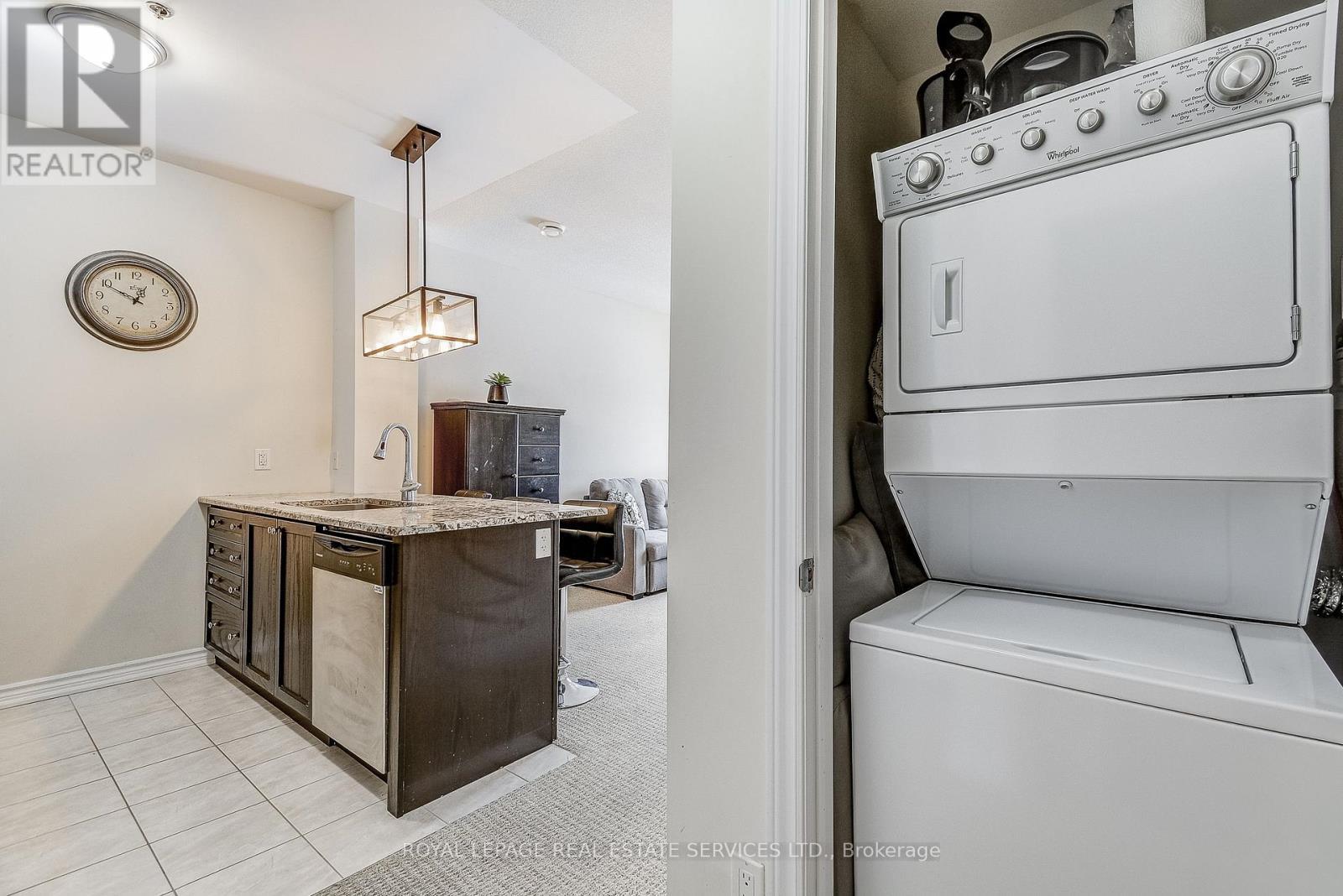 












211 - 1360 COSTIGAN ROAD

,
Milton,




Ontario
L9T0Y8

