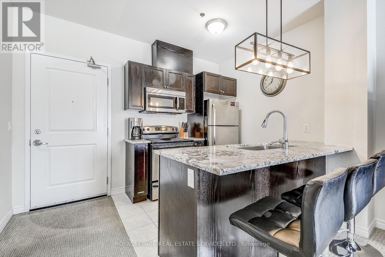 












211 - 1360 COSTIGAN ROAD

,
Milton,




Ontario
L9T0Y8

