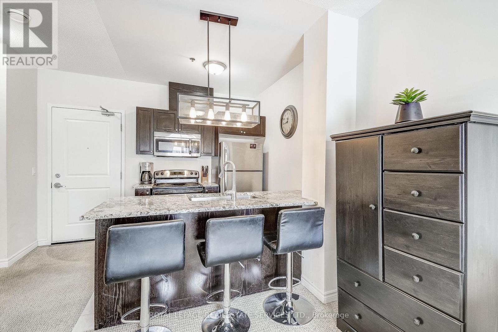 












211 - 1360 COSTIGAN ROAD

,
Milton,




Ontario
L9T0Y8

