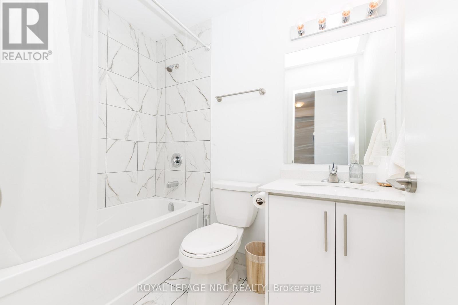 












501 - 600 NORTH SERVICE ROAD

,
Hamilton,




Ontario
L8E5A7

