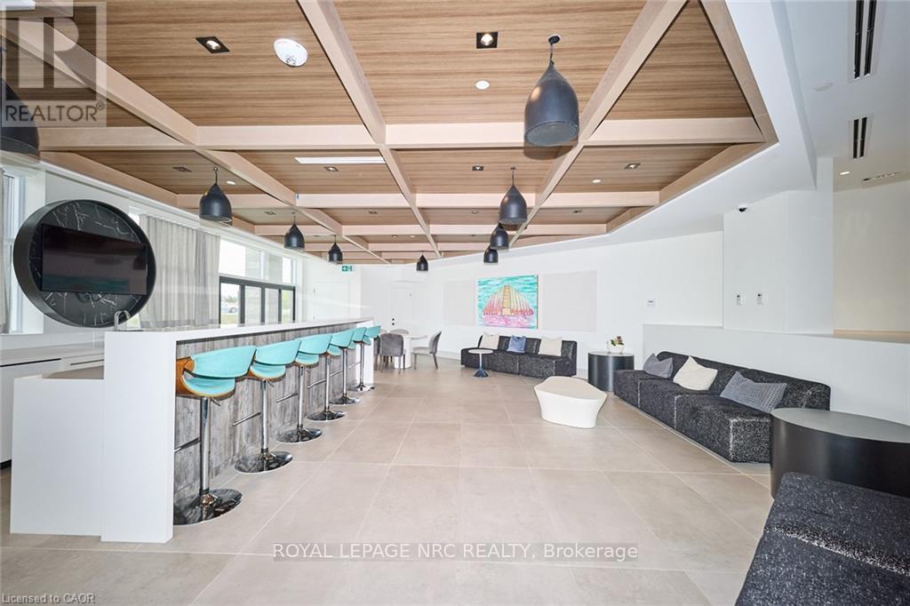 












501 - 600 NORTH SERVICE ROAD

,
Hamilton,




Ontario
L8E5A7

