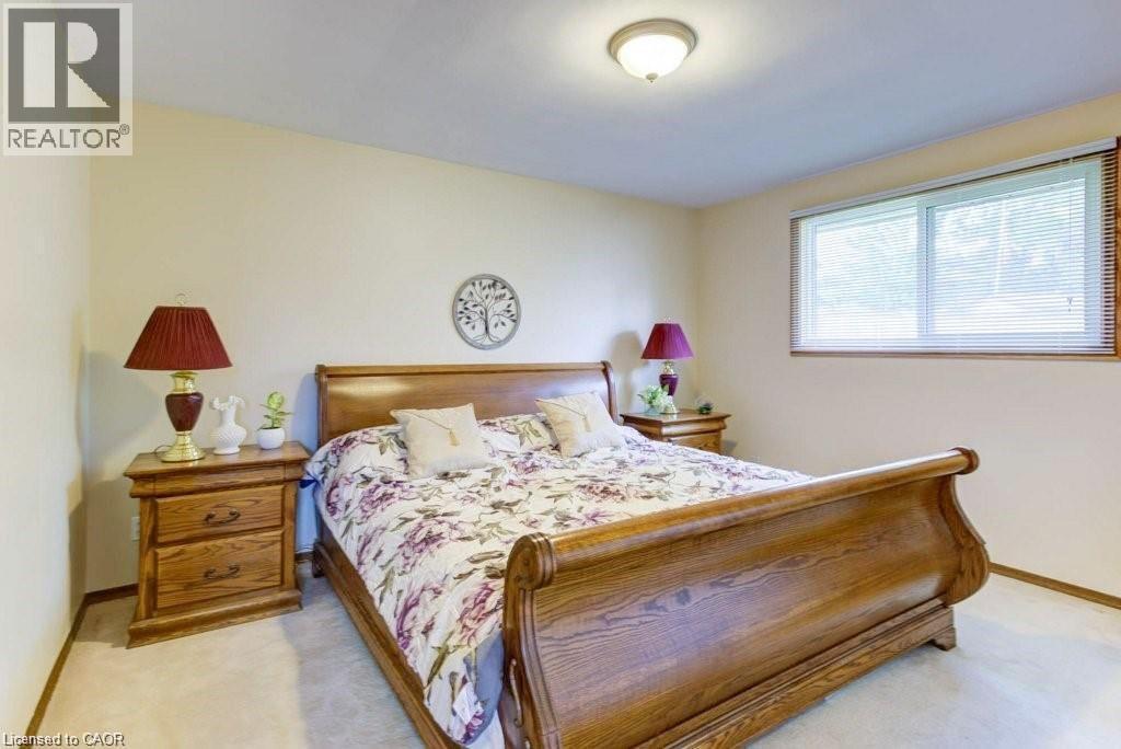 












582 SKYLARK Road

,
Waterloo,




Ontario
N2V1B9

