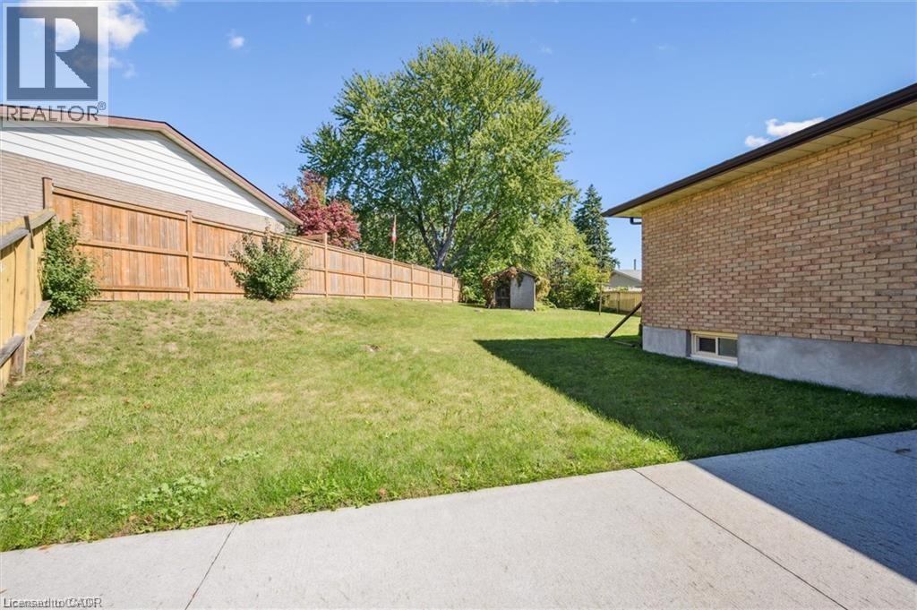 












582 SKYLARK Road

,
Waterloo,




Ontario
N2V1B9

