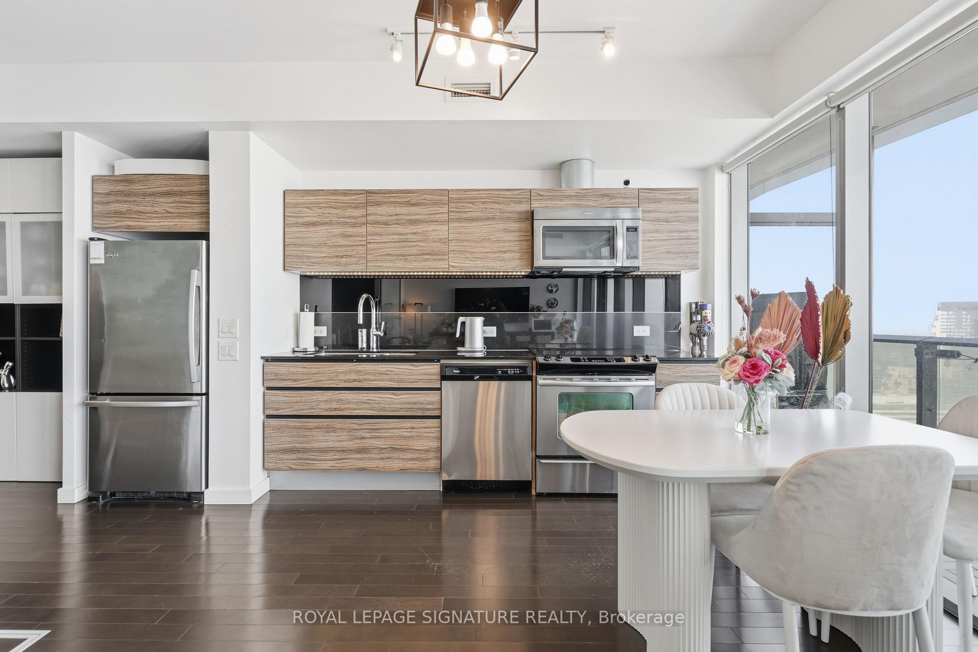 









390


Cherry

Street, 2805,
Toronto,




ON
M5A 0E2

