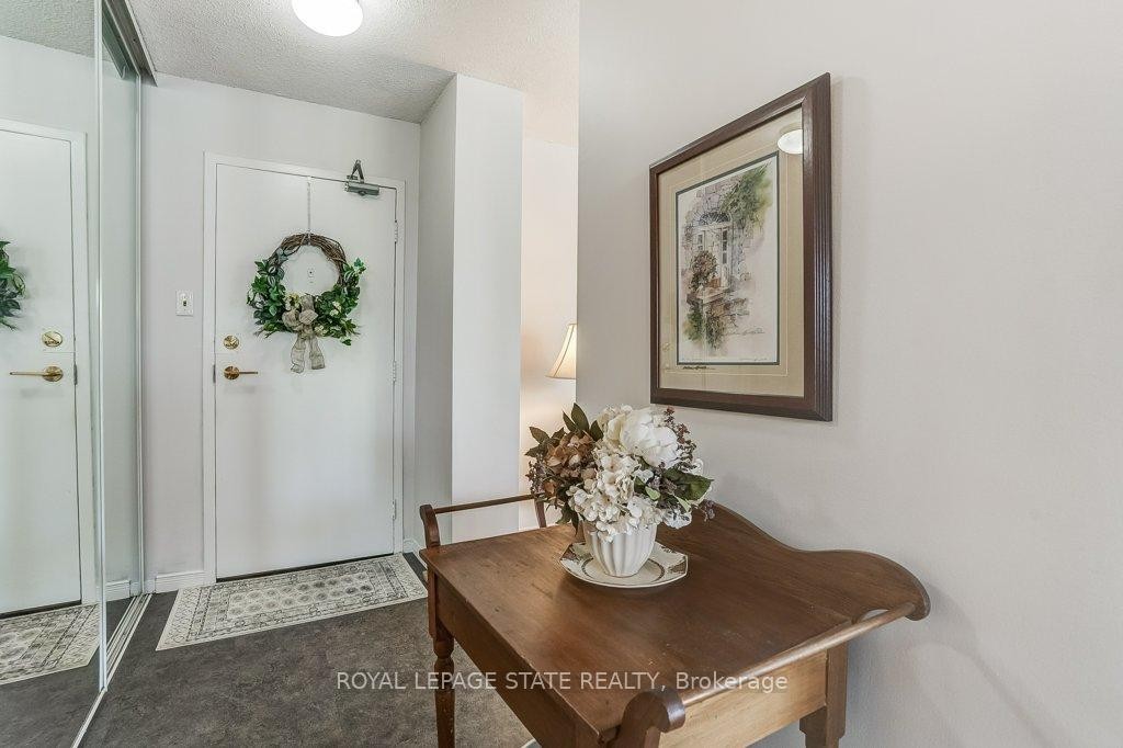 









2055


Upper Middle

Road, 205,
Burlington,




ON
L7P 3P4

