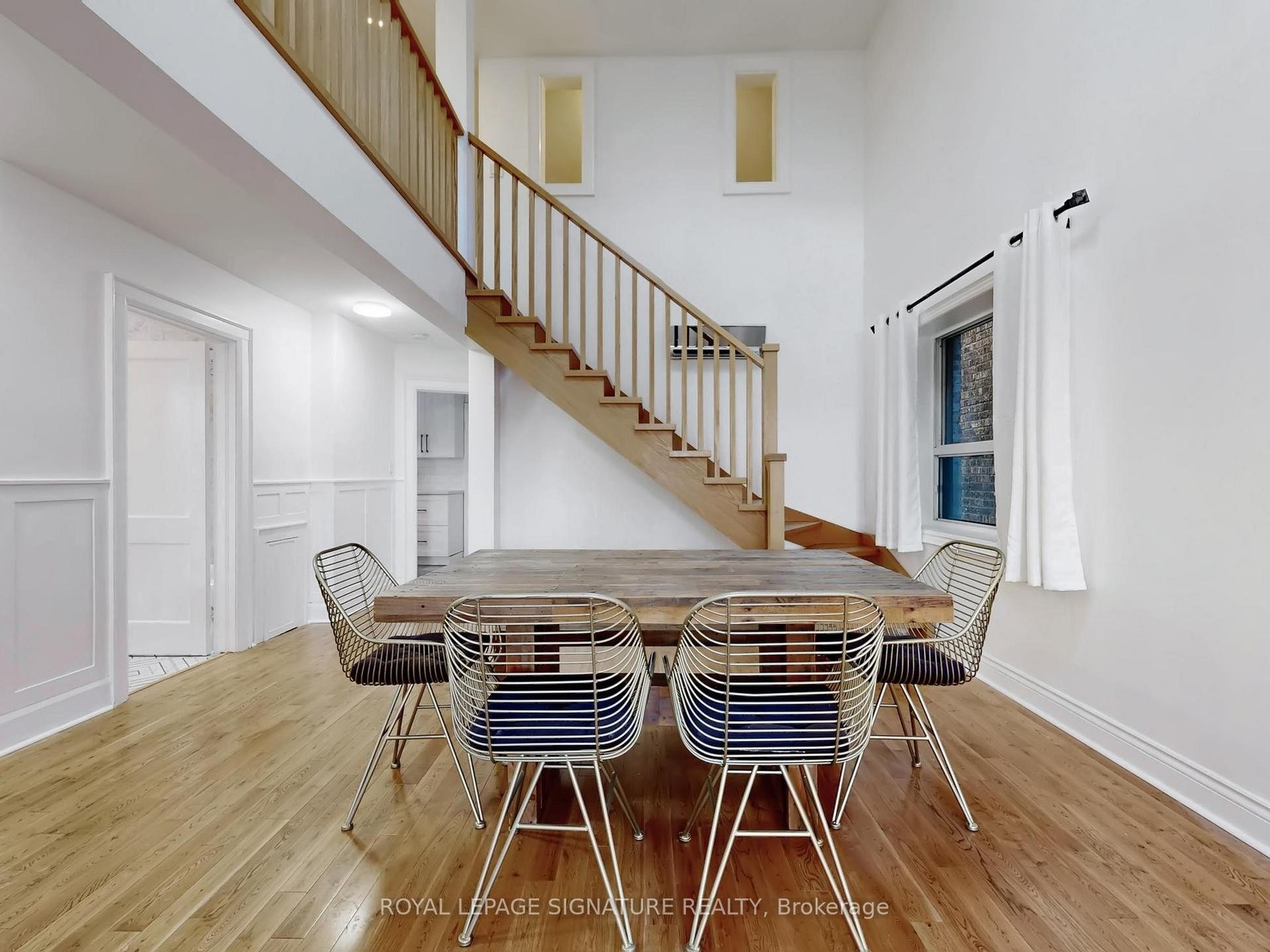 









117


Westmount

Avenue, Upper,
Toronto,




ON
M6H 3K3

