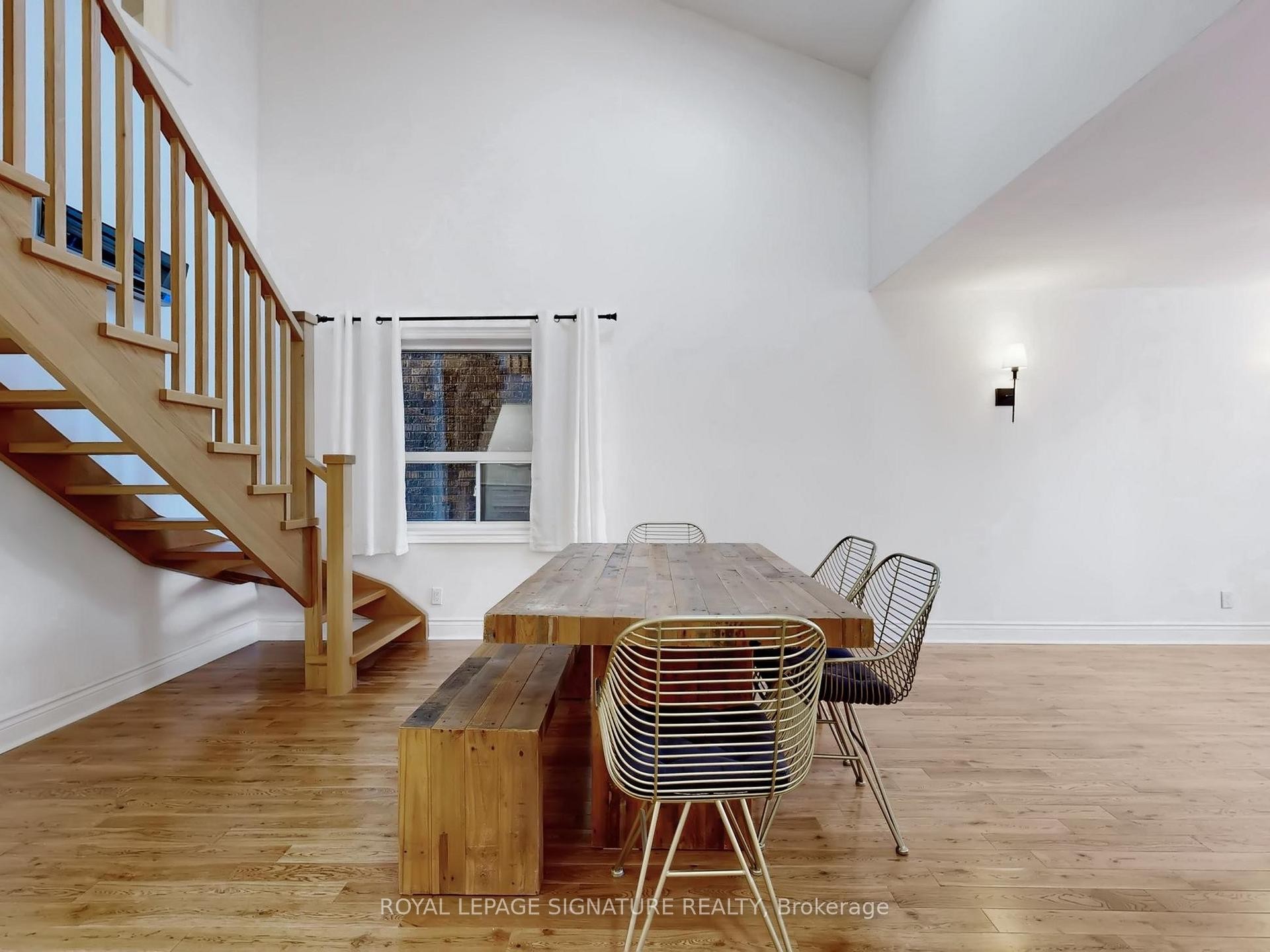 









117


Westmount

Avenue, Upper,
Toronto,




ON
M6H 3K3

