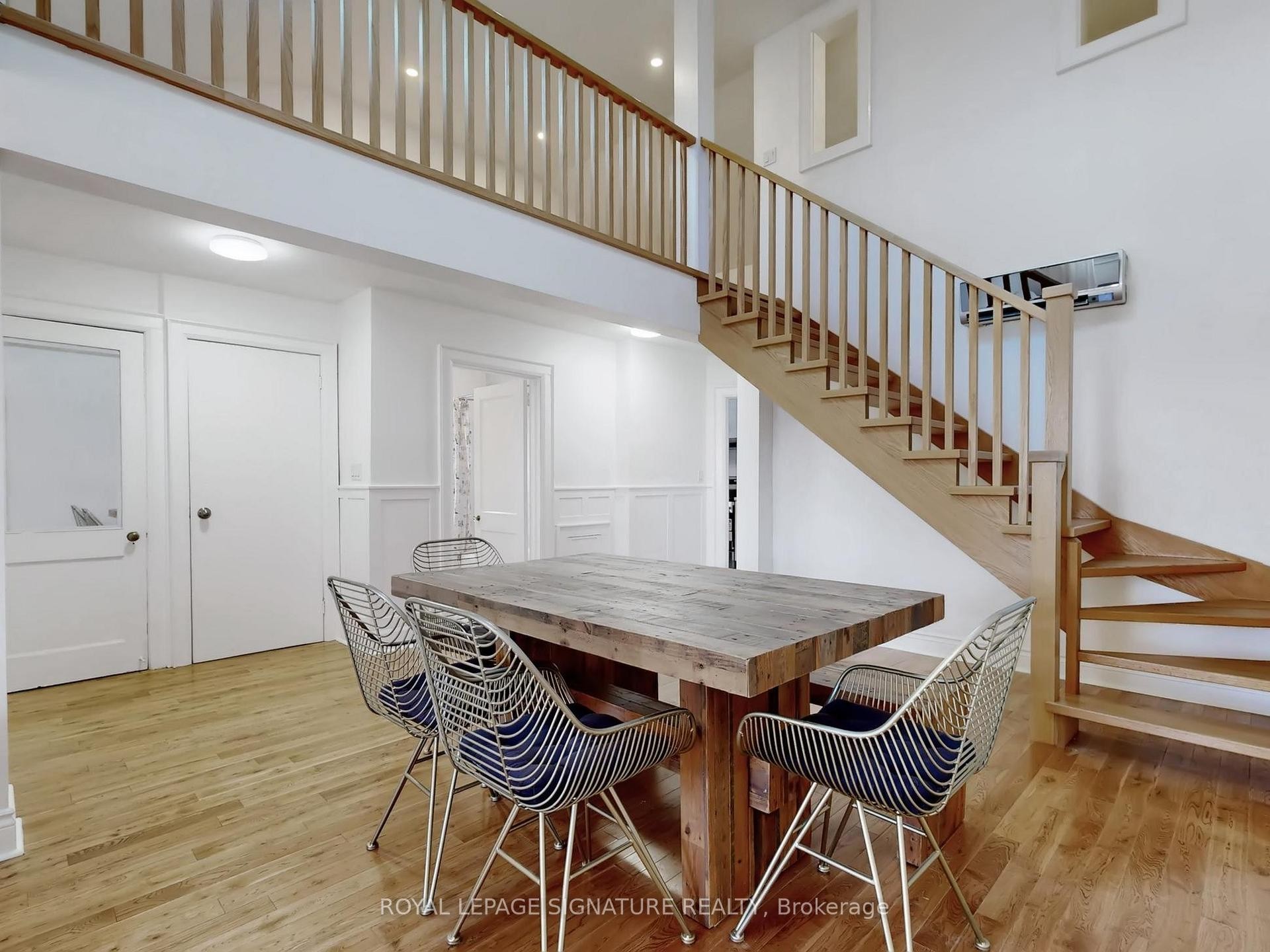 









117


Westmount

Avenue, Upper,
Toronto,




ON
M6H 3K3

