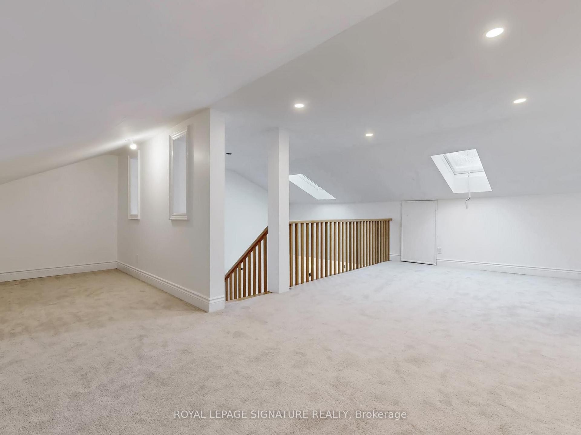 









117


Westmount

Avenue, Upper,
Toronto,




ON
M6H 3K3

