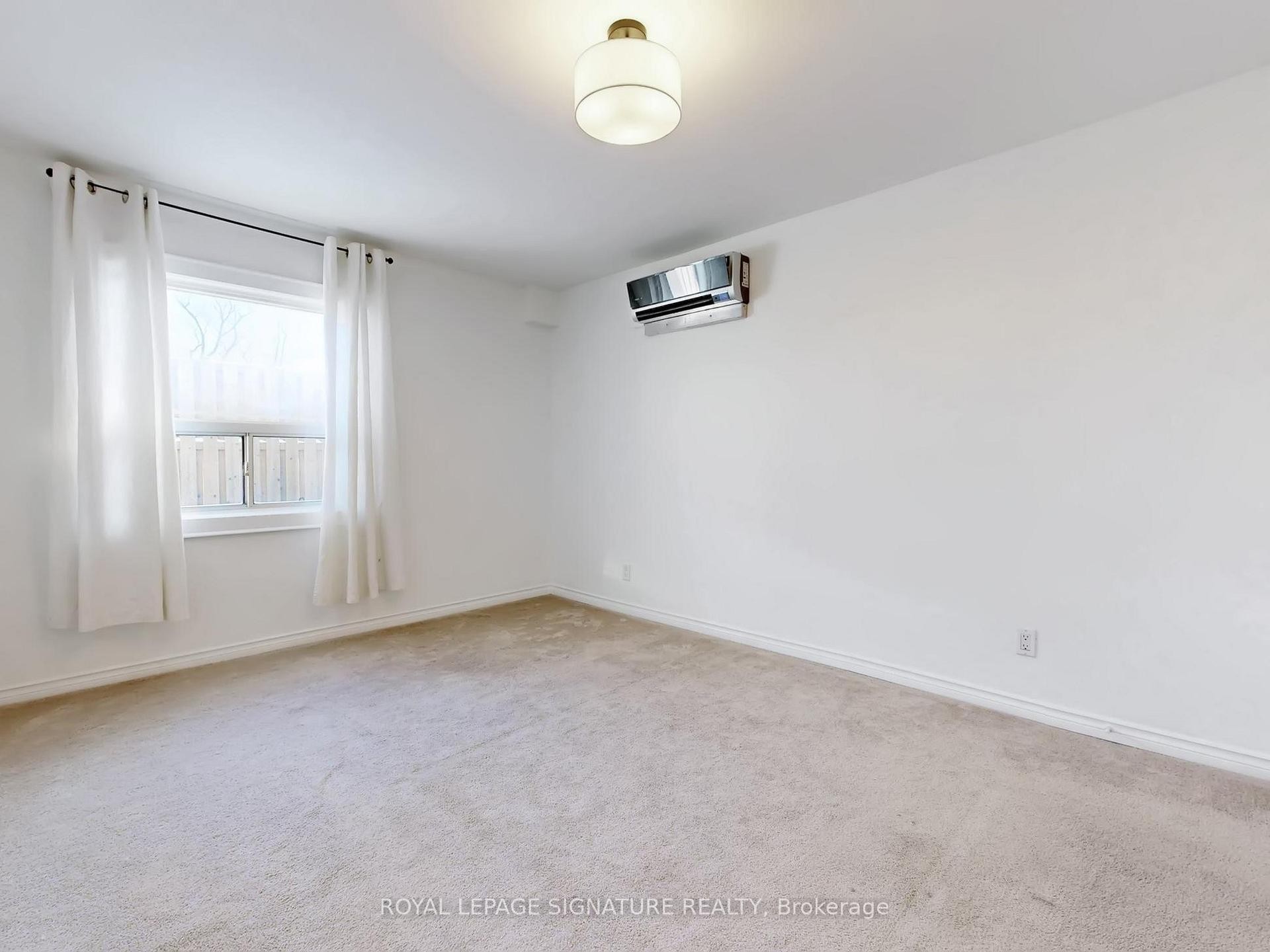 









117


Westmount

Avenue, Upper,
Toronto,




ON
M6H 3K3

