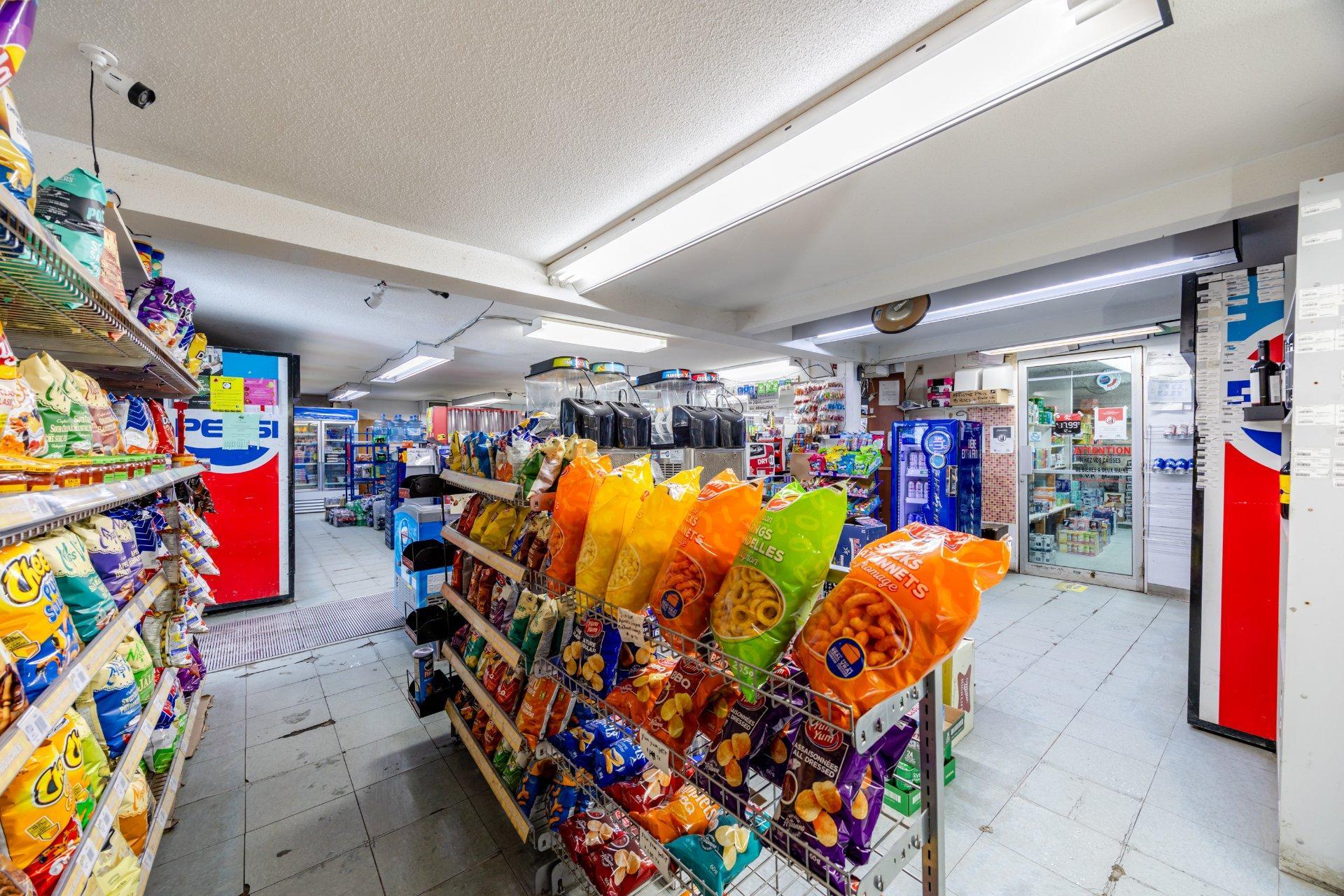 









424


Rue Laurier

,
Val-des-Sources,




QC
J1T2H6

