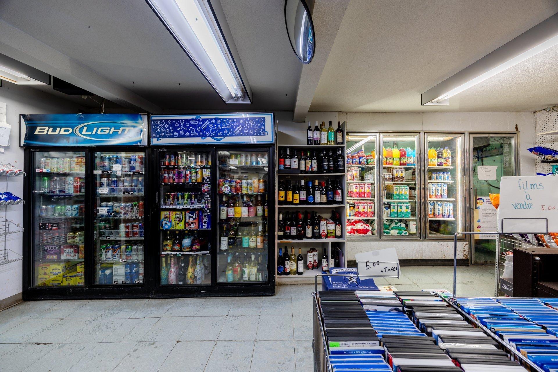 









424


Rue Laurier

,
Val-des-Sources,




QC
J1T2H6

