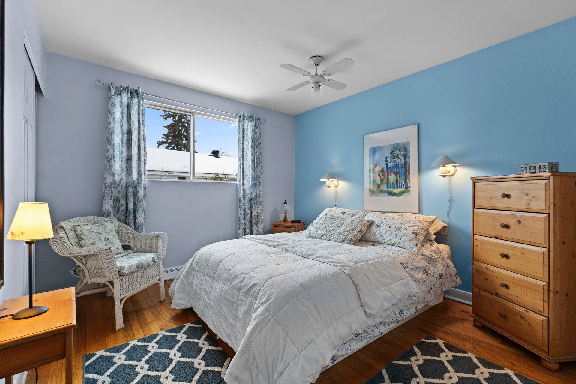 









15


Av. Aurora

,
Pointe-Claire,




QC
H9R3E6

