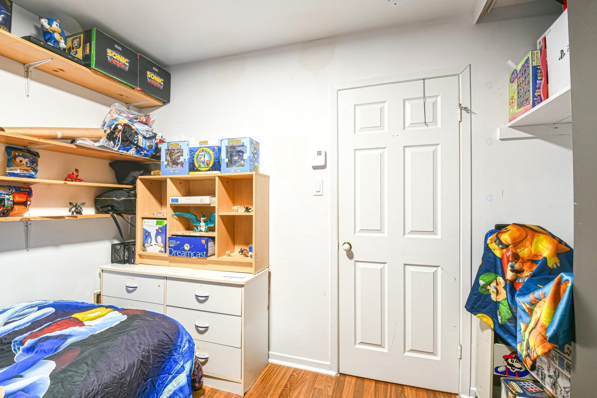 









90


Rue Desjardins

,
Sainte-Agathe-des-Monts,




QC
J8C2W9

