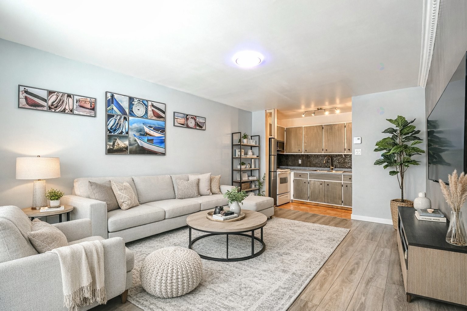 









90


Rue Desjardins

,
Sainte-Agathe-des-Monts,




QC
J8C2W9

