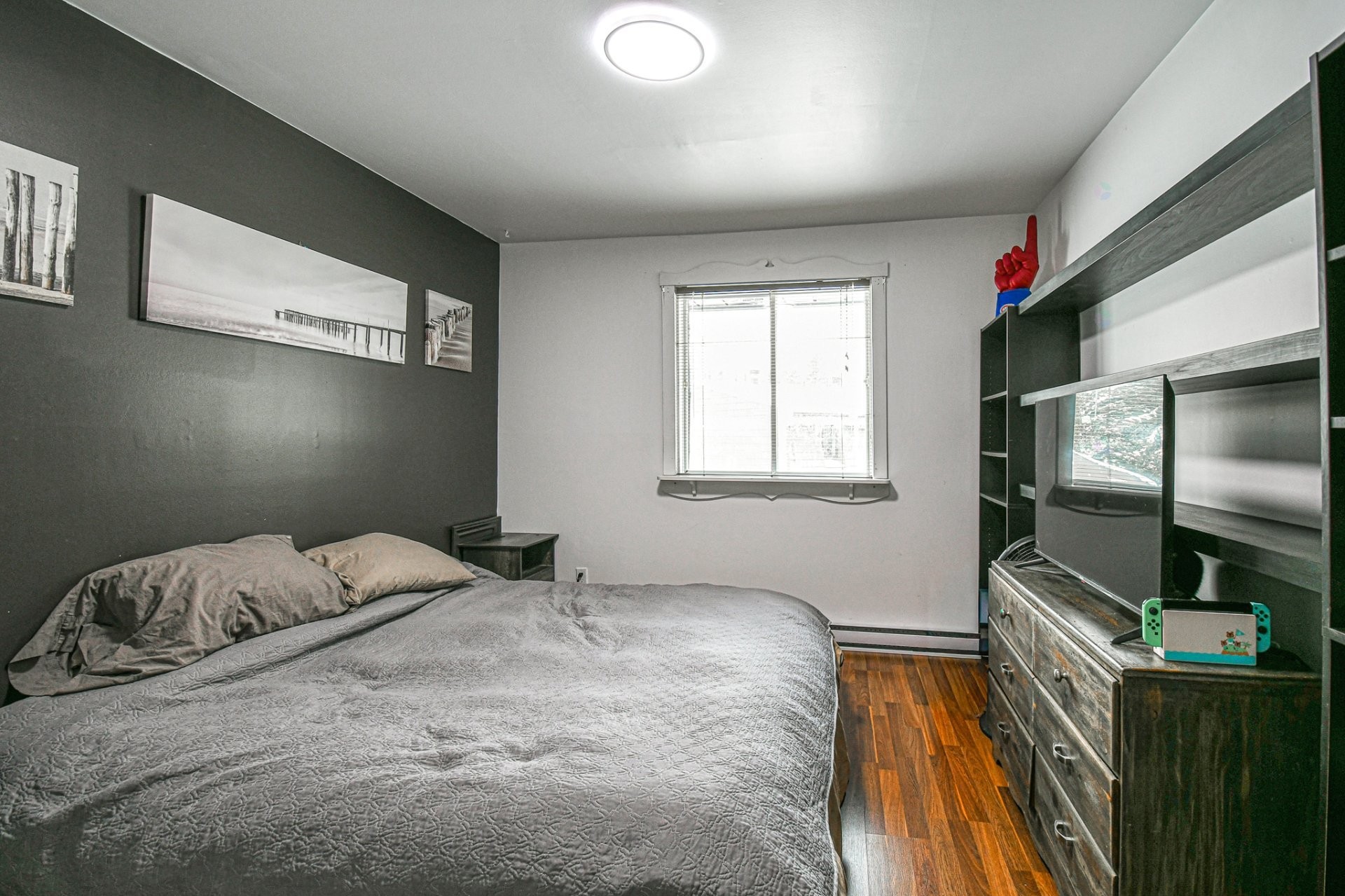 









90


Rue Desjardins

,
Sainte-Agathe-des-Monts,




QC
J8C2W9

