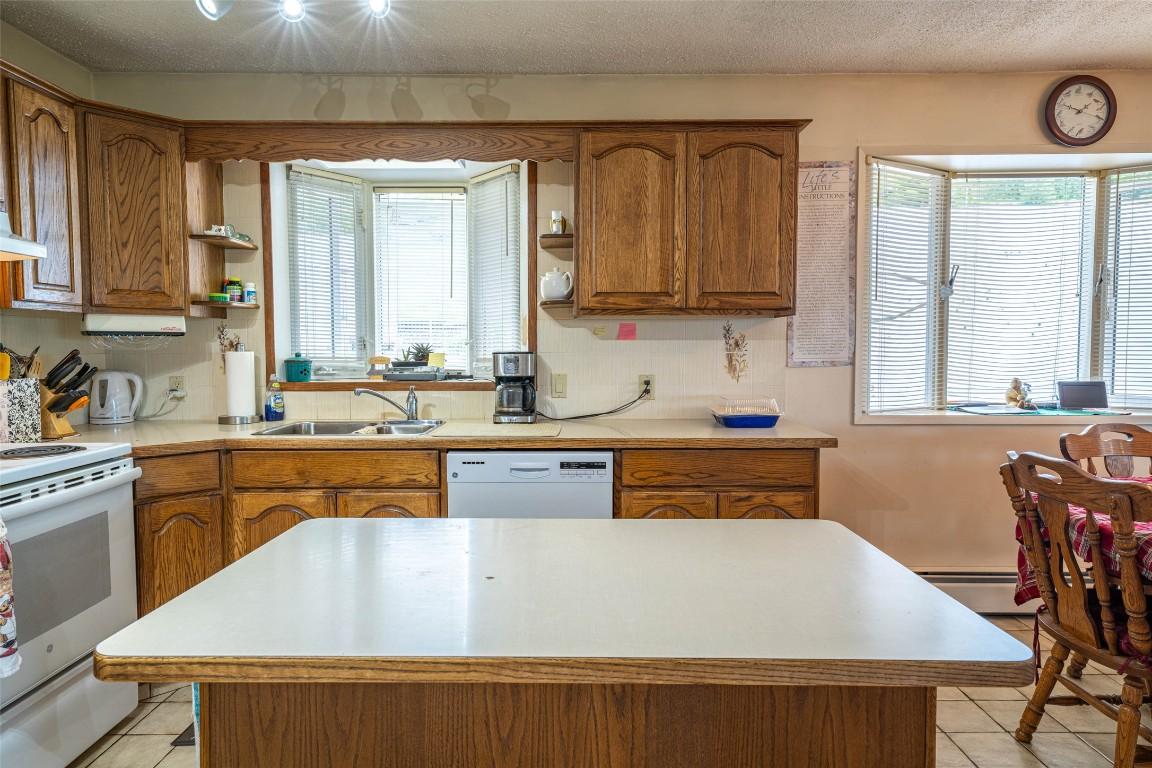 









5541


Dixon Dam

Road,
Vernon,




BC
V1B 3J7

