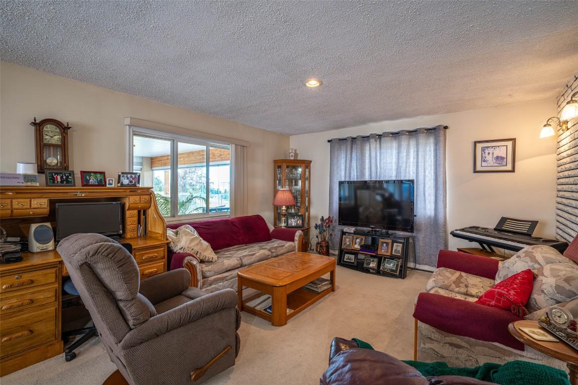 









5541


Dixon Dam

Road,
Vernon,




BC
V1B 3J7

