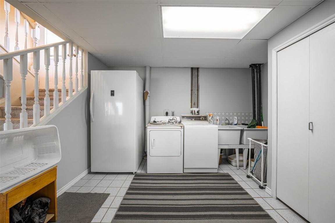 









5541


Dixon Dam

Road,
Vernon,




BC
V1B 3J7

