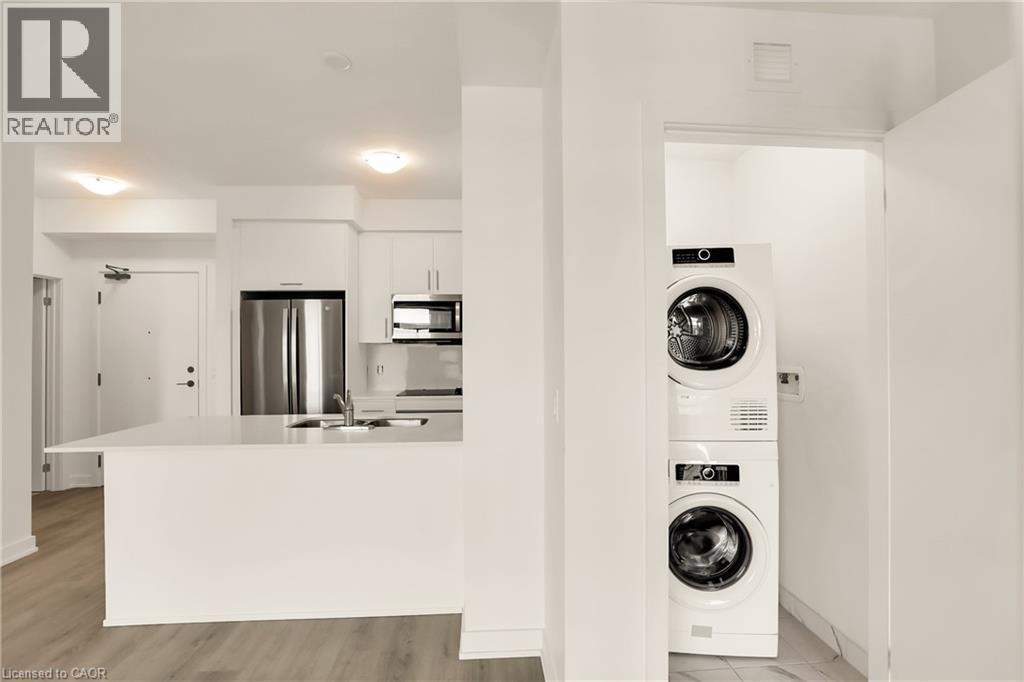 












600 NORTH SERVICE Road Unit# 501

,
Stoney Creek,




Ontario
L8E5A7

