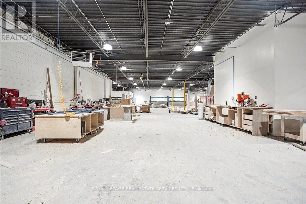 












C - 590 SOUTH SERVICE ROAD

,
Hamilton,




Ontario
L8E2W1

