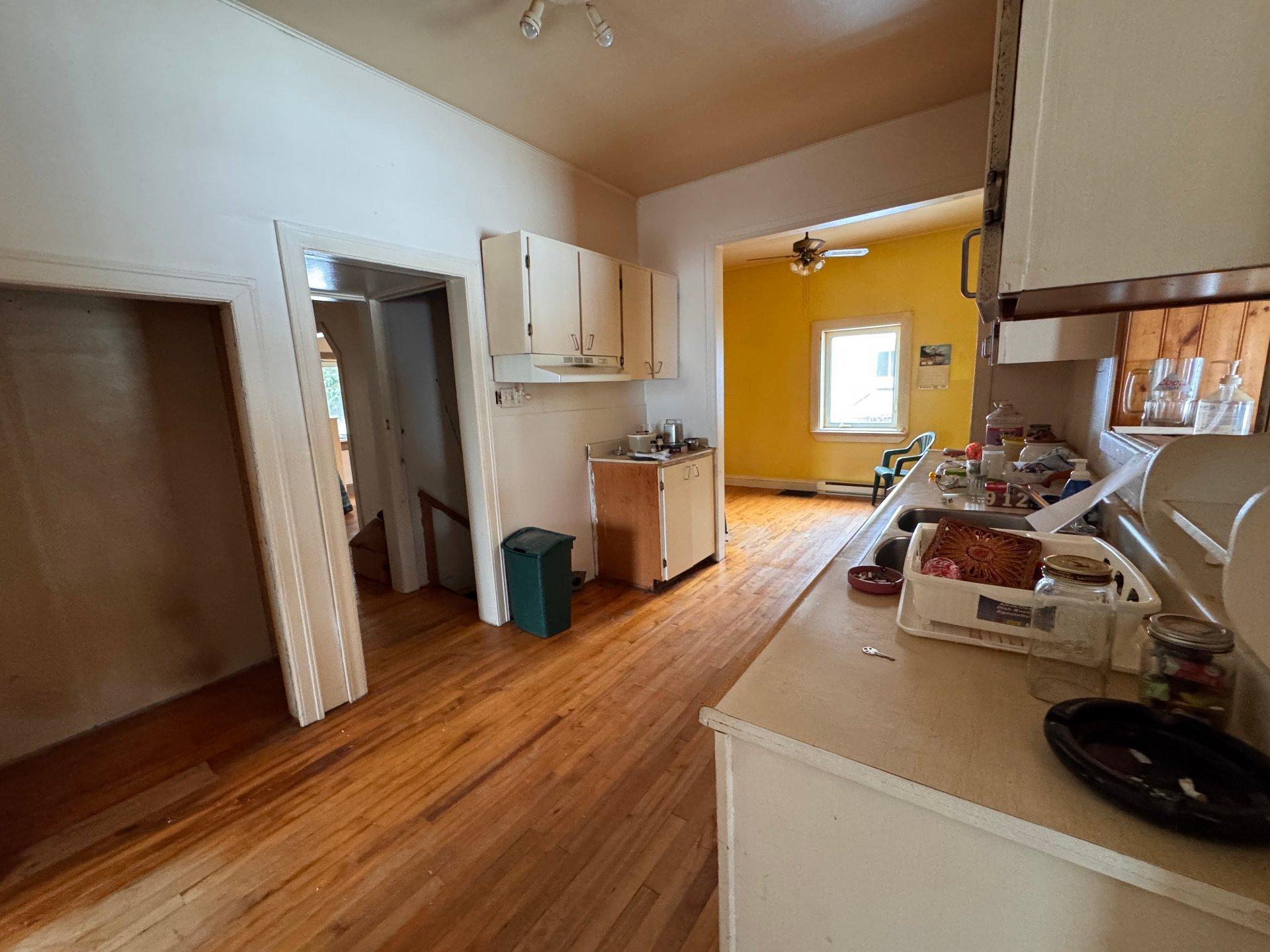 









199


Rue Louisa

,
Gatineau (Buckingham),




QC
J8L1L3

