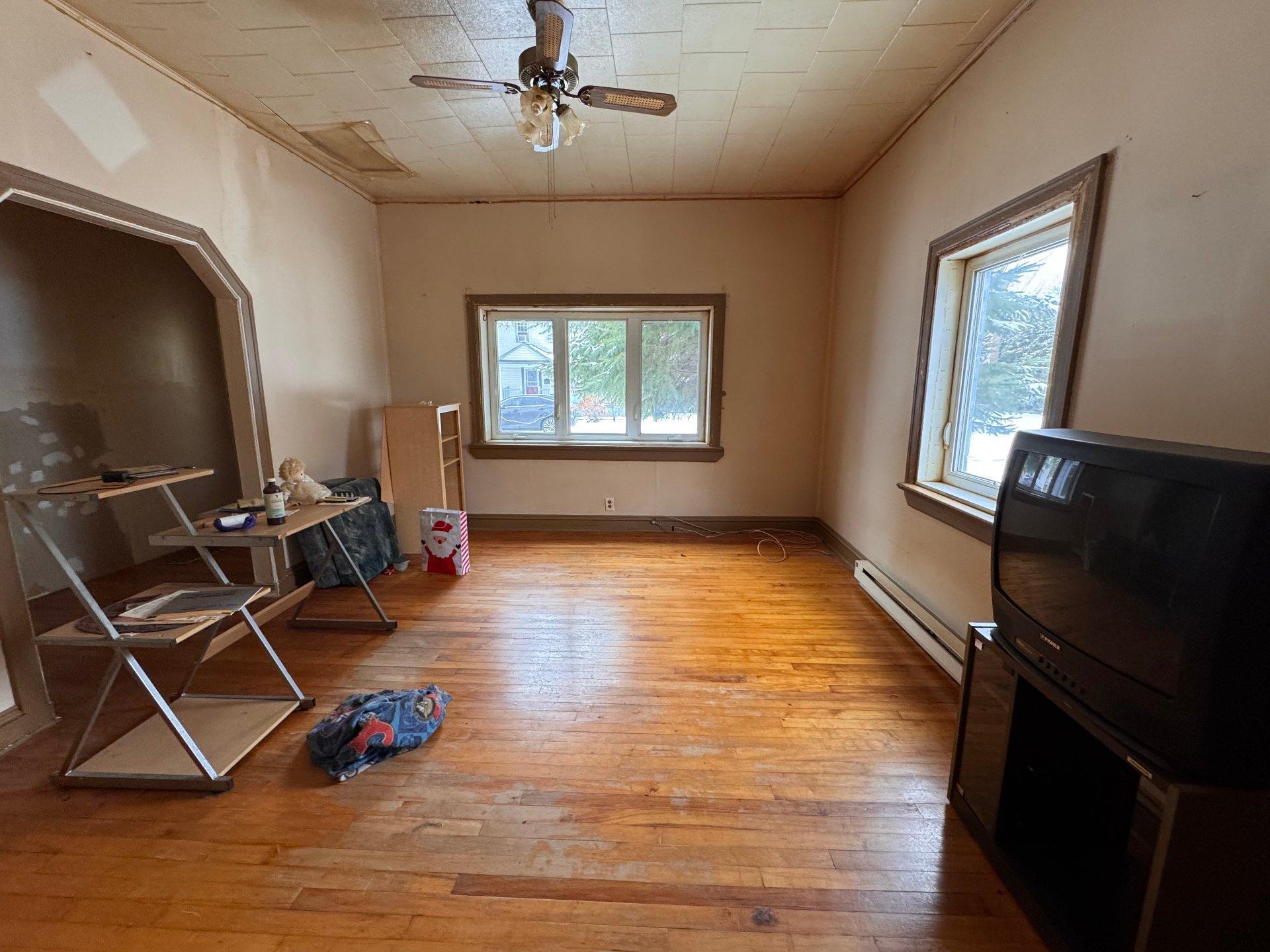 









199


Rue Louisa

,
Gatineau (Buckingham),




QC
J8L1L3

